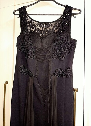 Güpür işleme detaylı abiye elbise  - Görsel 7