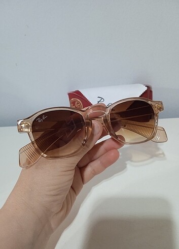 Ray Ban YENİ SEZON GÜNEŞ GÖZLÜĞÜ VE 