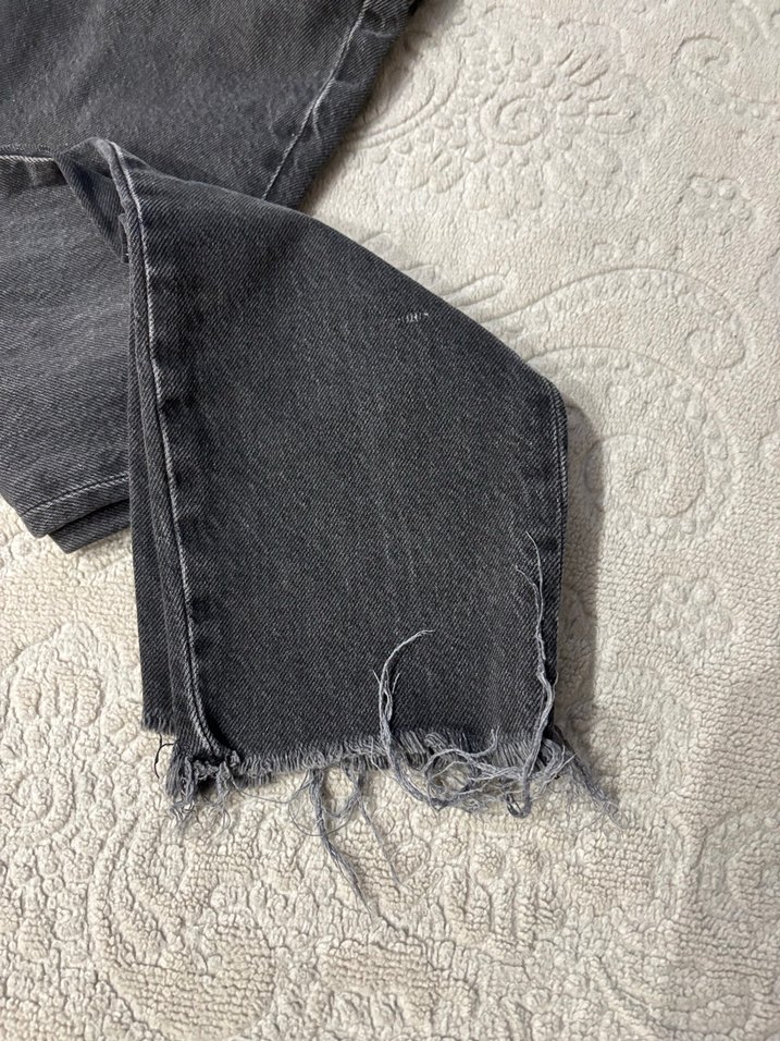 Gri Denim Düğmeli Jean - Görsel 4