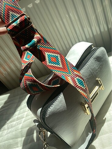 kol cantasi - Görsel 3