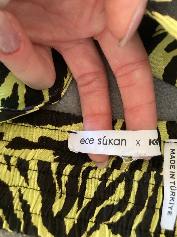 Sarı Zebra Desenli Askılı Büstiyer - Görsel 4