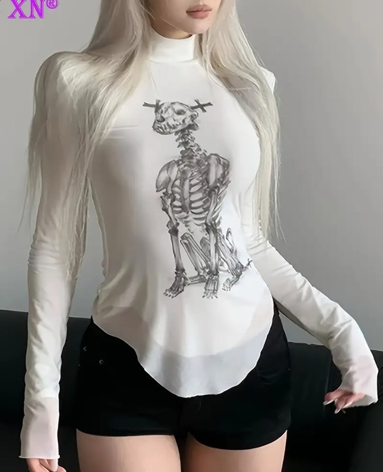 Beyaz Baskılı Gotik Yüksek Yakalı Kadın Üst - Görsel 2