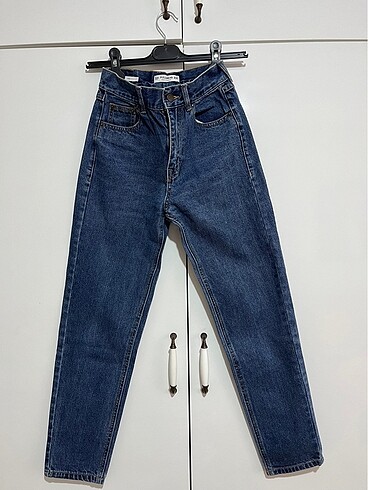 Pull and bear jean
