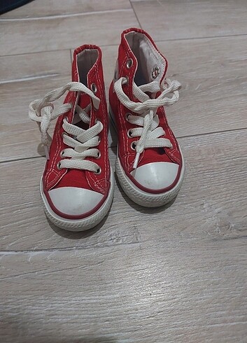Bebek converse
