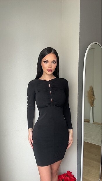 Vintage Love BEDEN MEVCUT SİYAH KISA ELBİSE