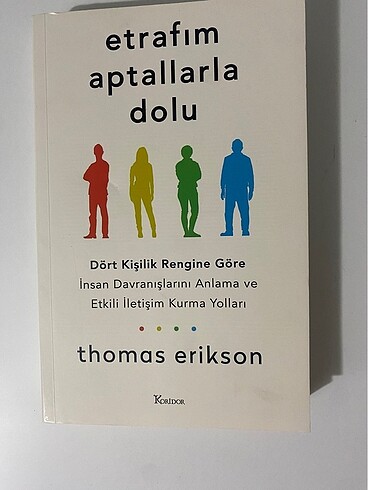 Etrafım Aptallarla Dolu Kitap