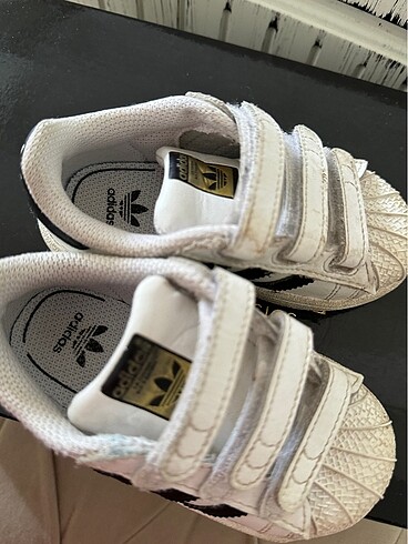 23 Beden beyaz Renk Adidas bebek ayakkabı