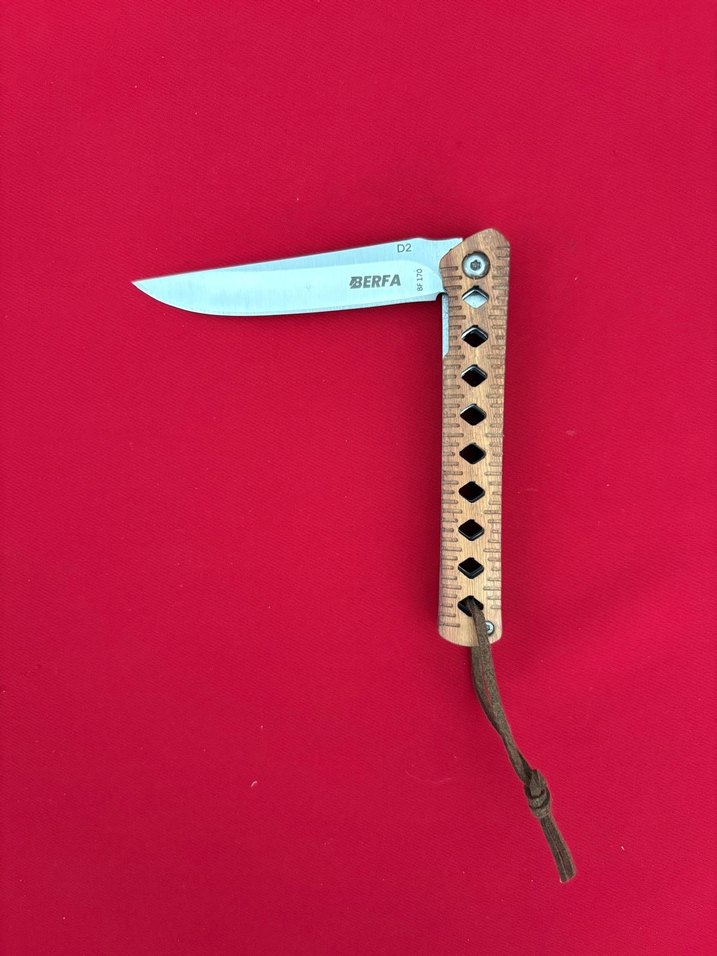 BERFA D2 ÇELİK MAUN AĞACI KABZE YARI OTAMATİK BEYEFENDİ ÇAKISI - Görsel 4
