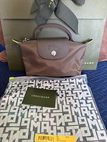 Longchamp Pouch terre rengi