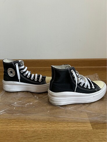 36 Beden siyah Renk Converse all star move