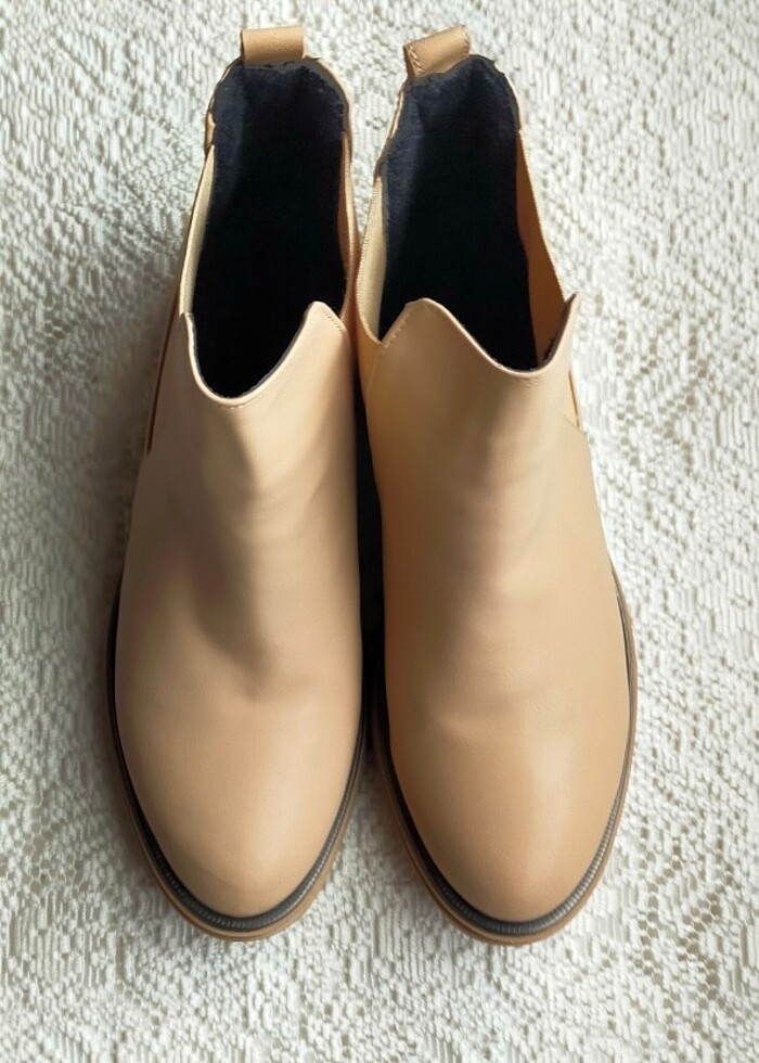 Kadın bot flo - Görsel 2