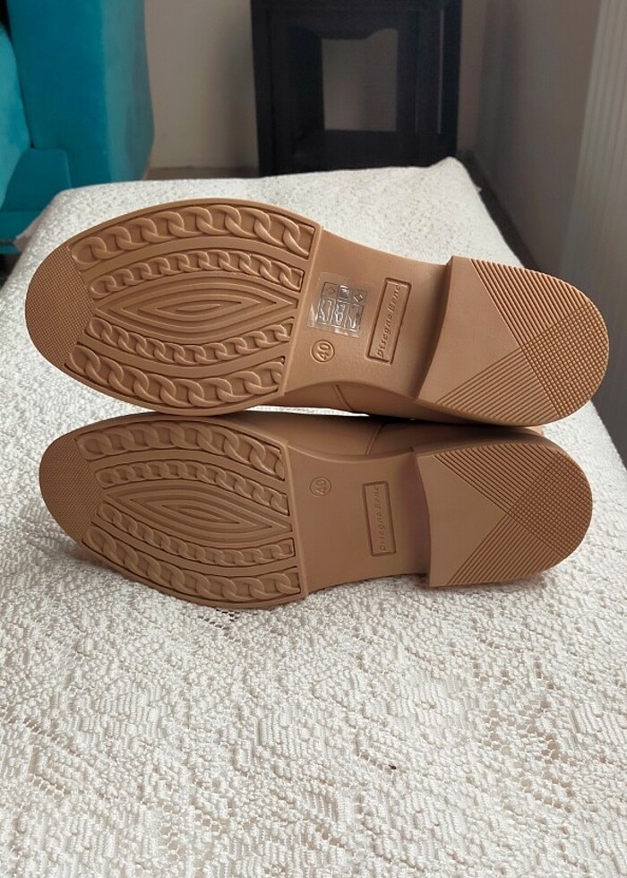 Kadın bot flo - Görsel 4