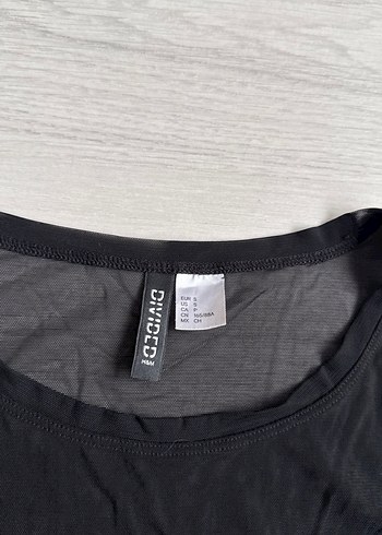 H&M Siyah Kısa Kollu Transparan Pullu Bluz