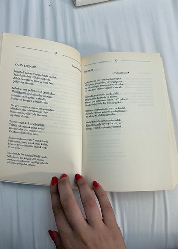  Beden Turgut Uyar - Büyük Saat Şiir Kitabı