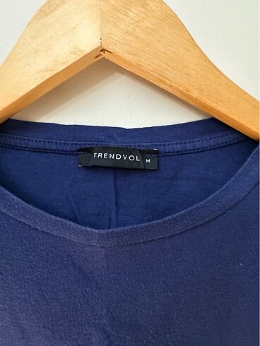Trendyol & Milla Lacivert Basic Crop