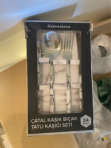 6 Kişilik Mermer Desen Görünümlü Çatal bıçak seti