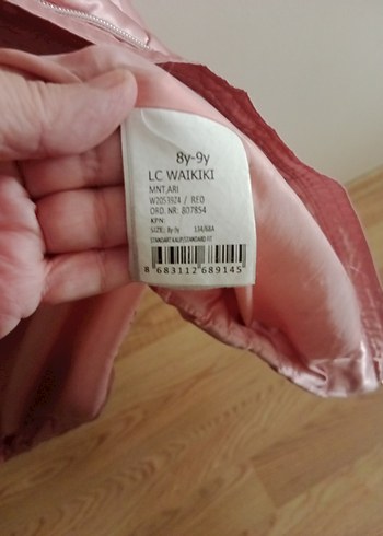 Kız Çocuk Parlak Pembe Kürklü Kapüşonlu Mont - Görsel 6