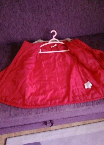 Kız Çocuk Kırmızı Kürklü Mont - Görsel 7