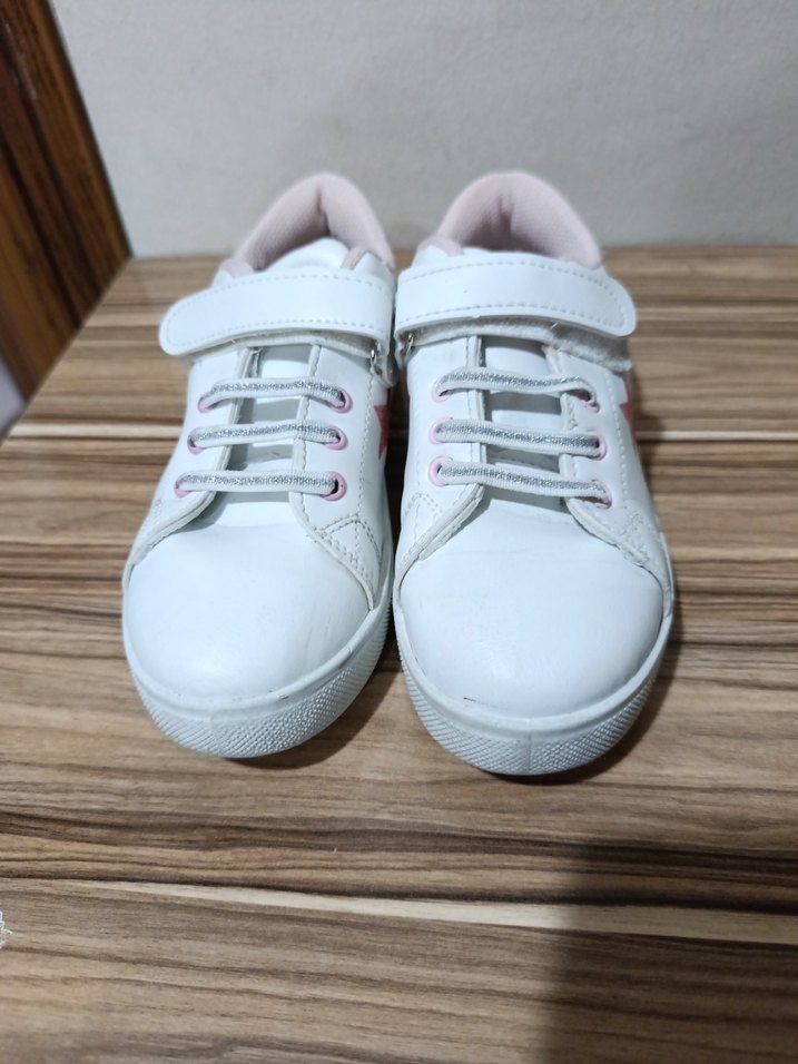 Grecland Kız Çocuk Beyaz Yıldızlı Velcro Spor Ayakkabı - Görsel 3