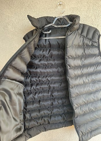 Siyah Erkek Dik Yaka Kapitone Yelek - Görsel 2