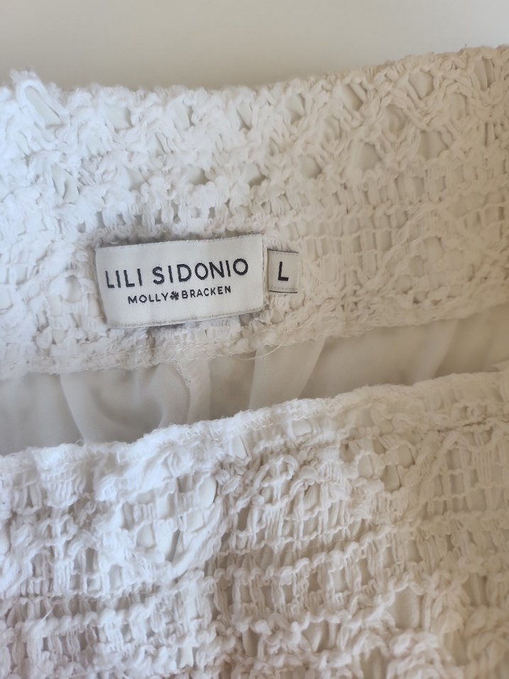 Beyaz Dantelli Bohem Mini Şort - Görsel 4