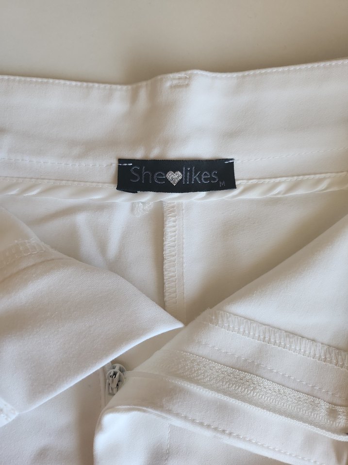 Beyaz Midi Hamile Şortu - Görsel 4