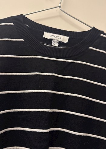 Siyah Beyaz Çizgili Kadın Triko Kazak - Görsel 3