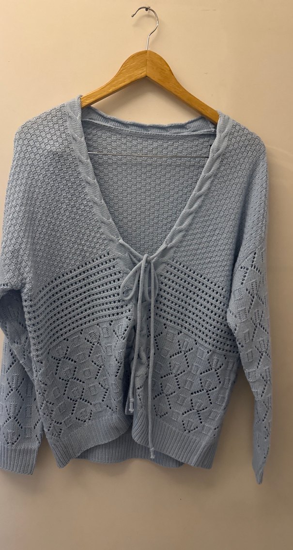 Gri V Yaka Örgü Kadın Hırka - Görsel 2