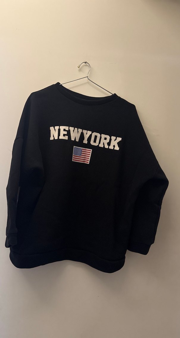 Siyah New York Baskılı Kadın Sweatshirt - Görsel 2
