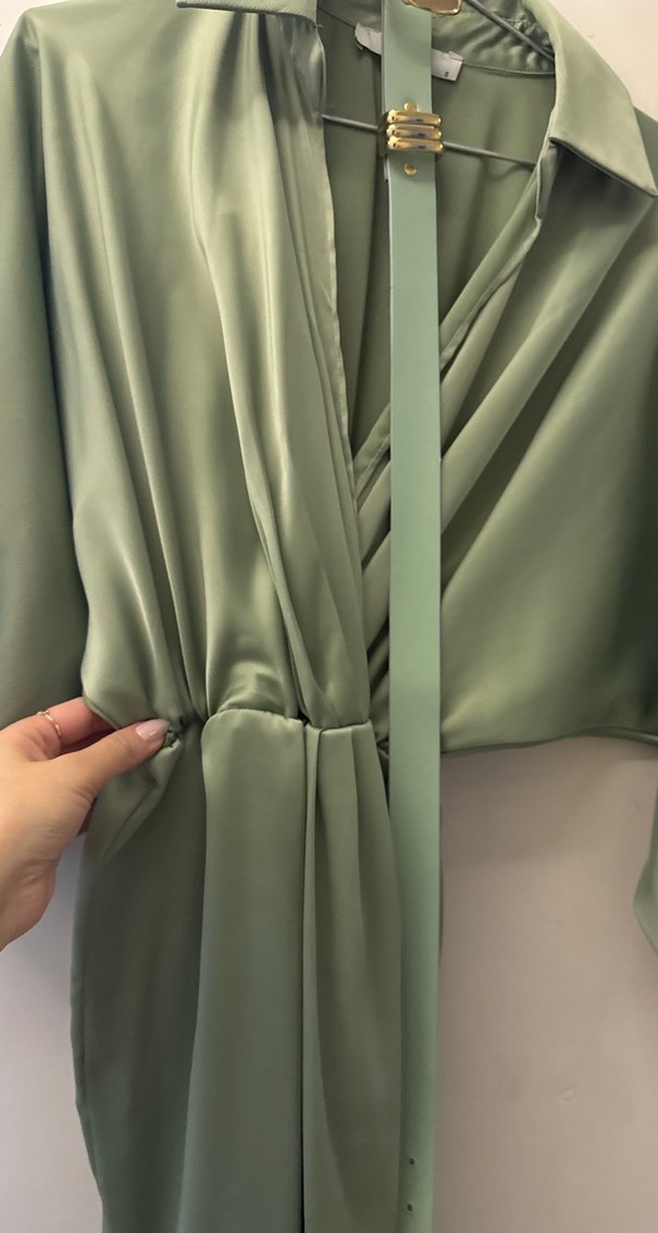 Kadın Kemerli Uzun Saten Elbise - Görsel 5