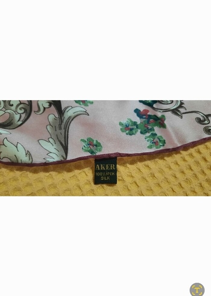 Aker marka ipek esarp  - Görsel 2