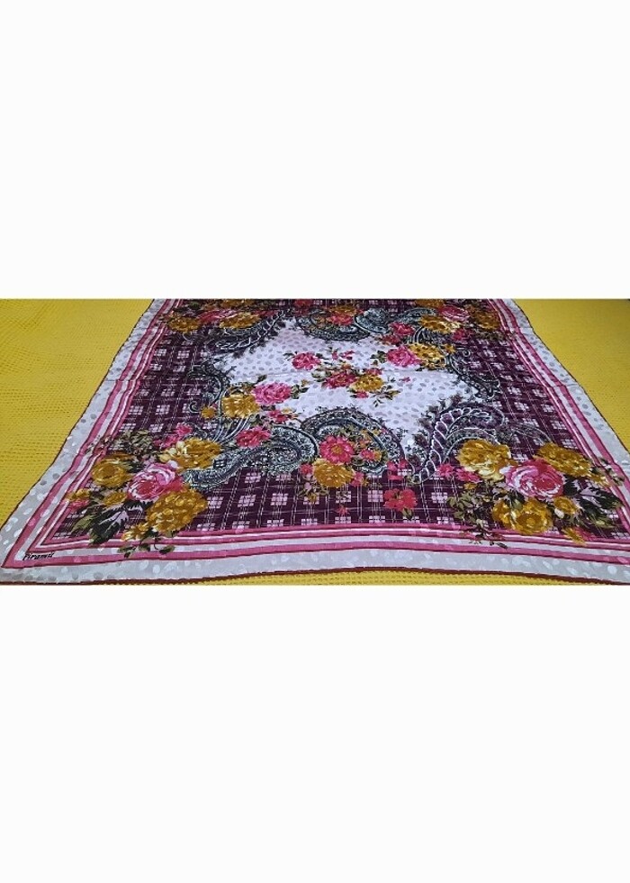 Piramit marka eşarp - Görsel 2