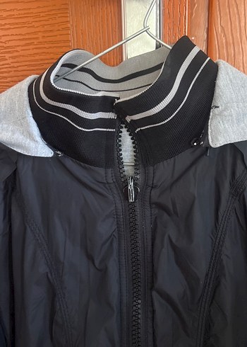 Siyah Fermuarlı Erkek Çocuk  9-10yaş Spor Ceket - Görsel 2