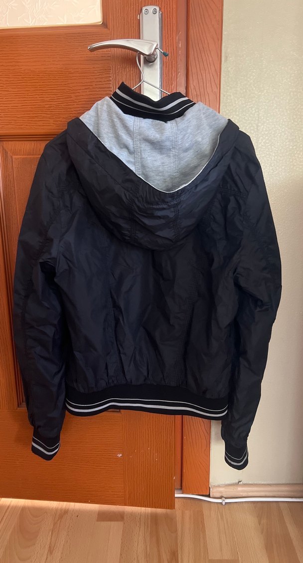 Siyah Fermuarlı Erkek Çocuk  9-10yaş Spor Ceket - Görsel 4