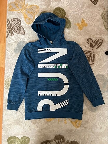 Sweatshirt 8-9 yaş