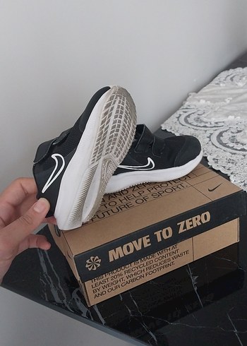 22 Beden siyah Renk 22 numara Nike ayakkabı