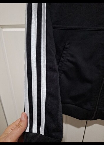 xs Beden siyah Renk Çok temizdir 