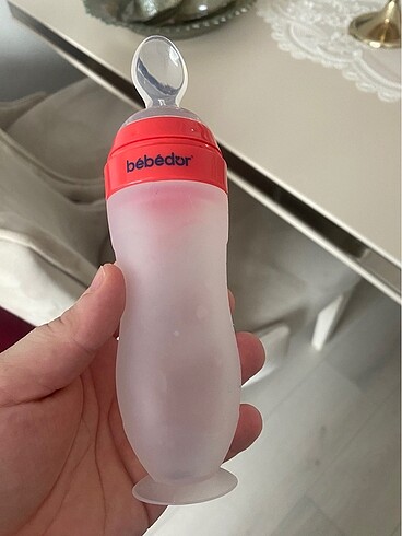 Bebedor kaşık biberon