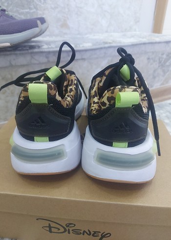 37 Beden adidas orjinal