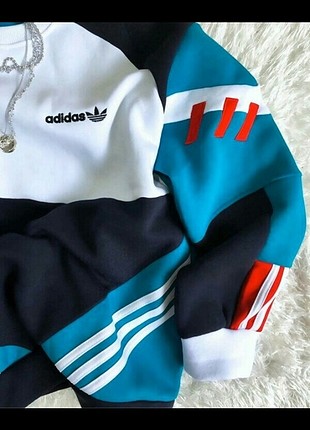 m Beden beyaz Renk adidas sweatshirt