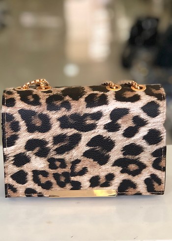  Beden kahverengi Renk Zincir Detaylı Leopar Desenli Kadın Deri Çanta