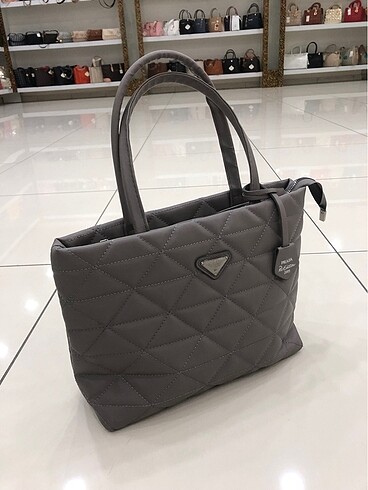 PRADA Kol Çanta