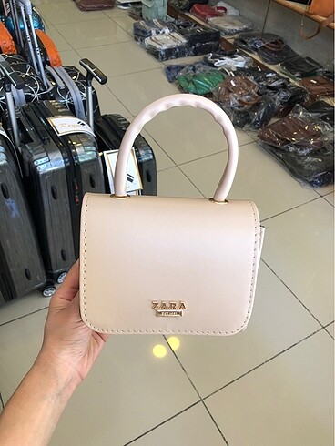 ZARA EL ve Omuz Çanta