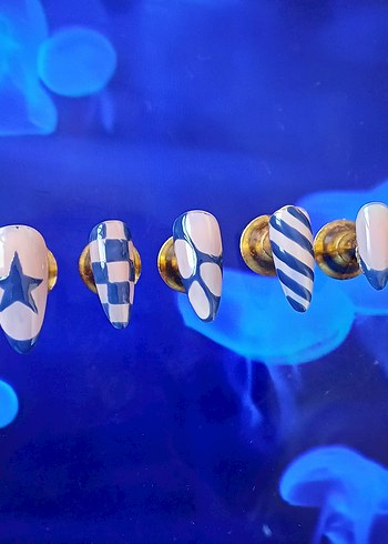 El Yapımı Özel Tasarım Press-On Takma Tırnak Seti - Görsel 3