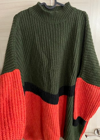 Renk Bloklu Boğazlı Örgü Kadın Kazak - Görsel 2