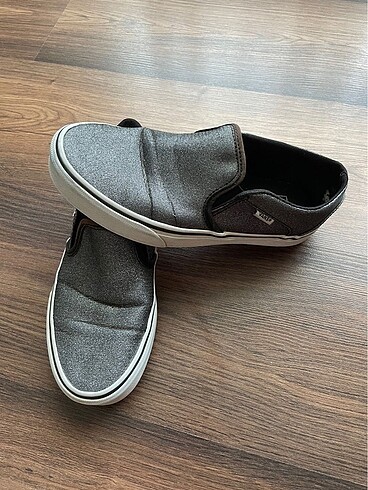 37 Beden Vans slip on