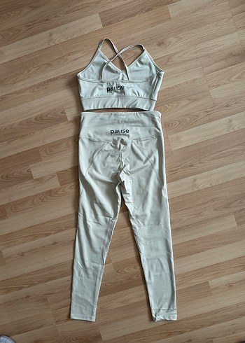 Spor Tayt ve Büstiyer Takımı altı L beden üstü M beden - Görsel 2