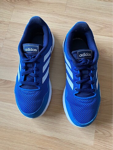 Adidas ünisex 37,5 numara spor ayakkabı