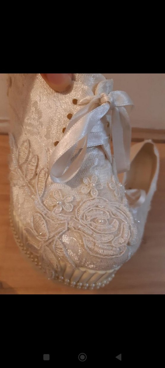 Dantel İşlemeli Beyaz Dolgu Topuklu Gelin Ayakkabısı - Görsel 2