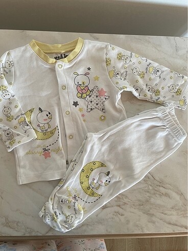 Çocuk pijama takımı